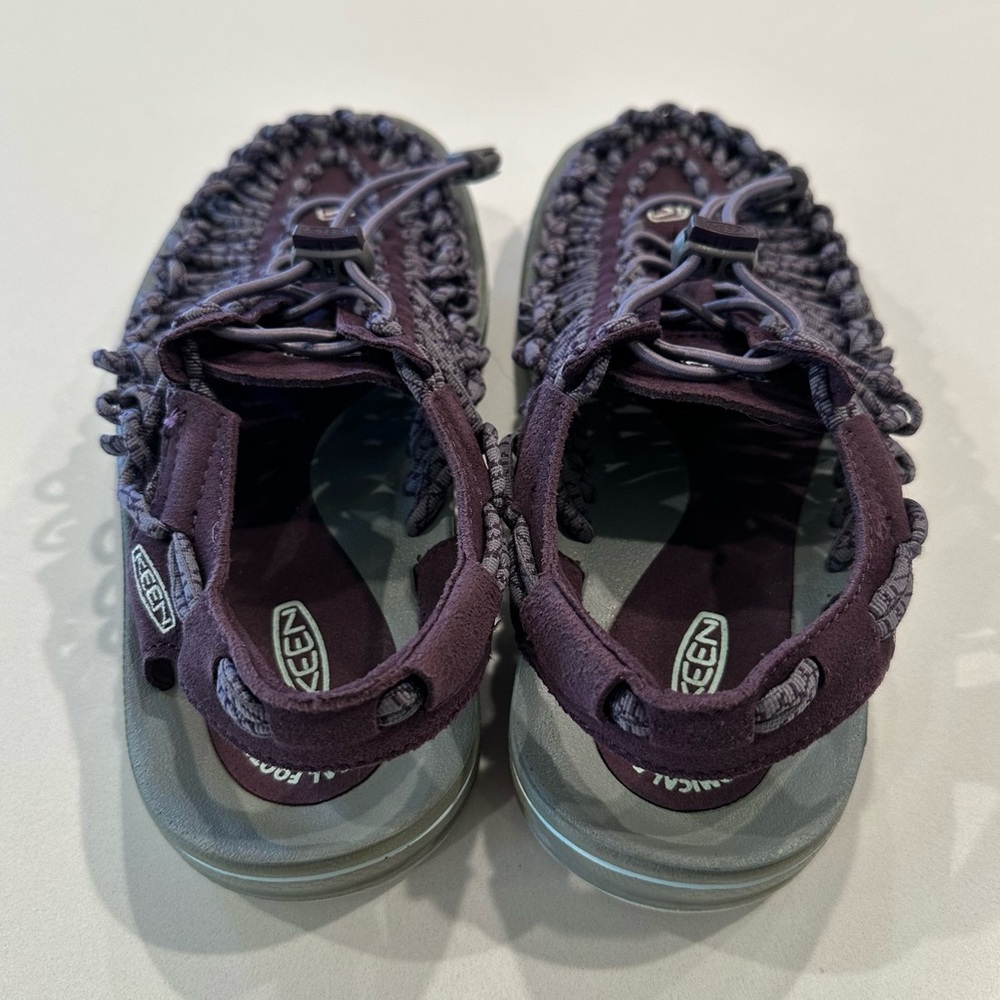 KEEN Uneek Cord Sandal‎ Size 6 - Picture 3 of 7